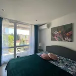 Apartment Paradiso 'в' 403 Fancy Nesebar