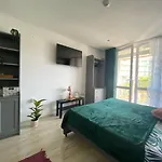 Paradiso 'в' 403 Fancy Apartment *