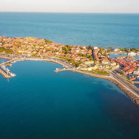 Paradiso 'в' 403 Fancy Апартаменты Несебр