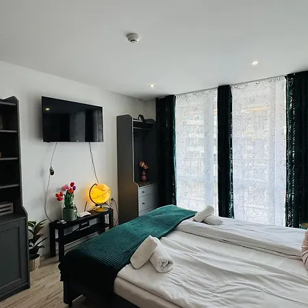 Paradiso 'в' 403 Fancy Apartment *