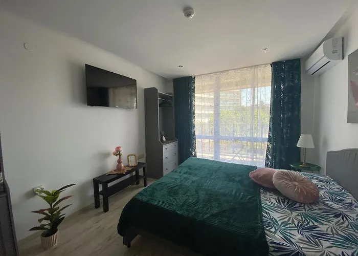 Paradiso 'в' 403 Fancy Appartement *